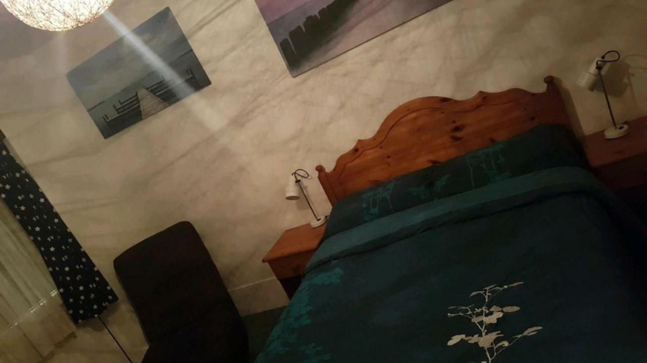 Chelford Guesthouse Marthall Luaran gambar